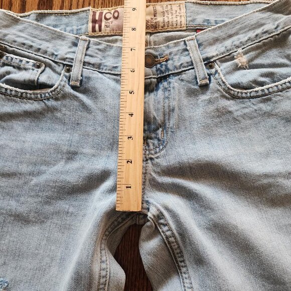 Hco Cut Off Flare Distressed Jean Crop Capris Size 9 Low Rise y2k - Picture 7 of 8